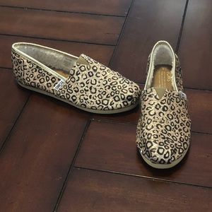 Toms animal print slip on shoes